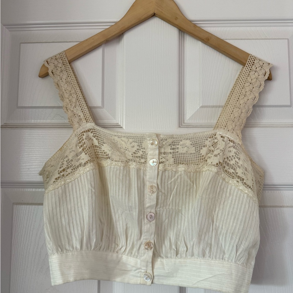 UO Lace Cream Button-Up Crop Top